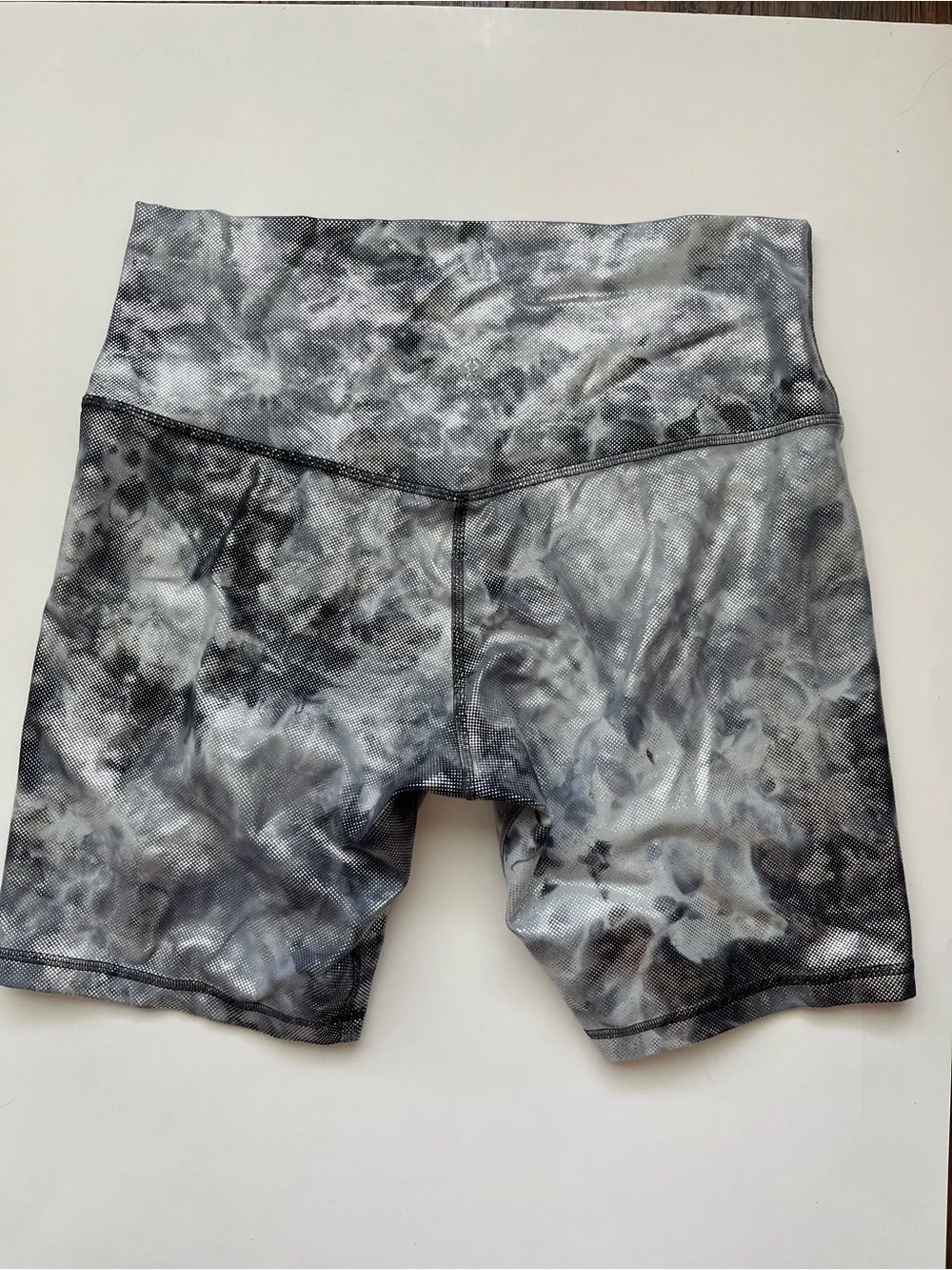 Lululemon align high rise shorts foil shine tie dye 12 special edition